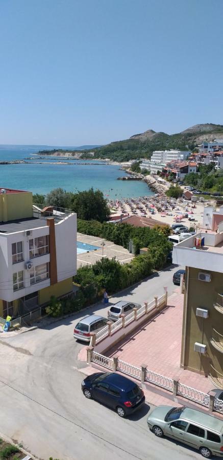 Apartment Lilia Kavarna Exterior foto